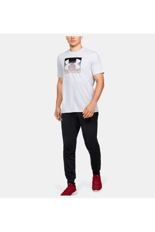 Erkek UA Boxed Sportstyle Kısa Kollu Tişört 1329581-001 - 524